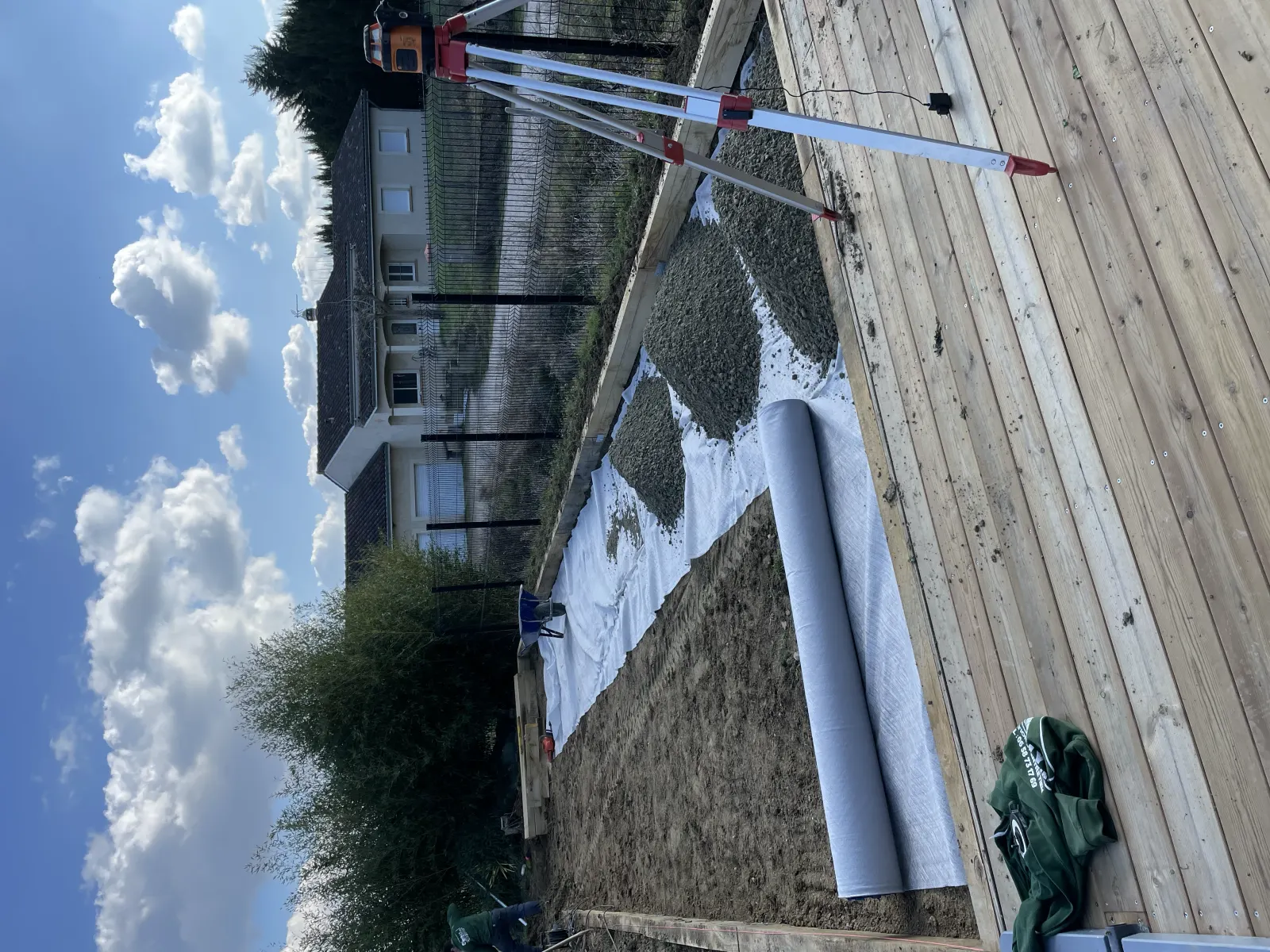 Création de jardin à Toulouse : Étape 3 — Terrassement